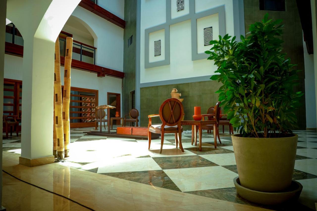 Hotel Regina The Pearl Aneho Dış mekan fotoğraf